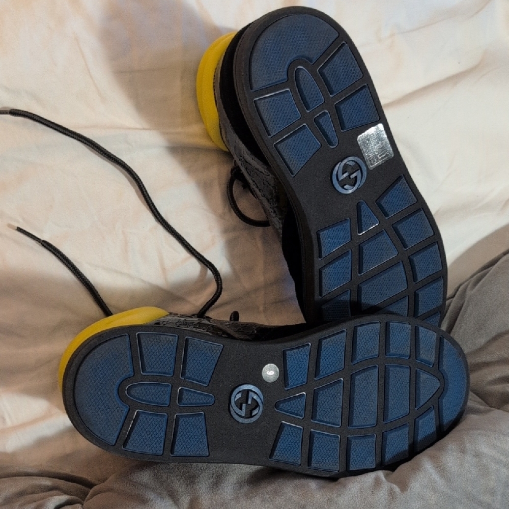 GUCCI Black and Yellow Sneakers with Blue Soles. AUTHENTIC